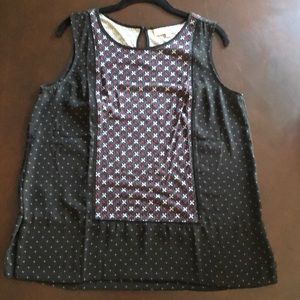 LOFT black patterned sleeveless shell